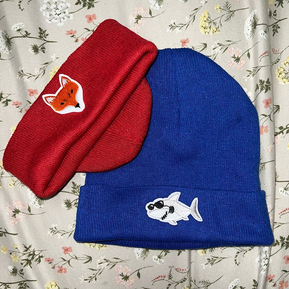 ‼️ Kids beanies ‼️ $5 ea